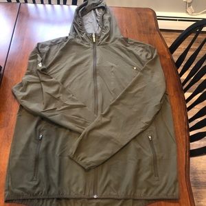 Vuori Outdoor Trainer Shell